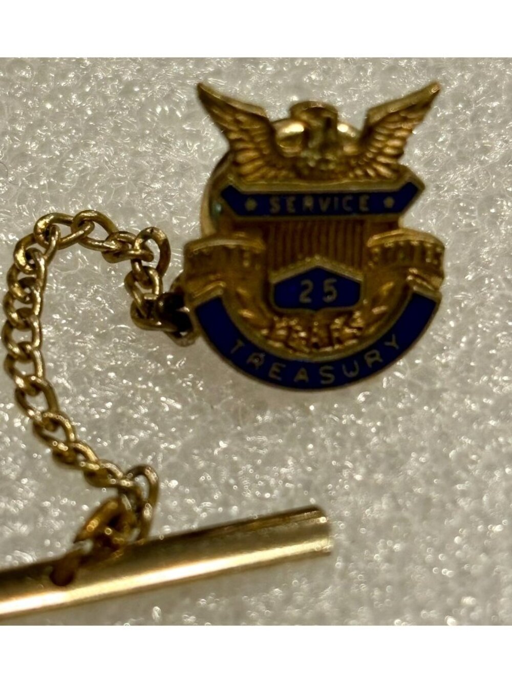 Gold Filled Antaya U.S. Treasury 25-Yr Service Award Lapel Pin